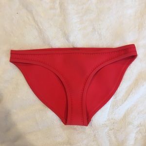 Triangle bikini bottoms